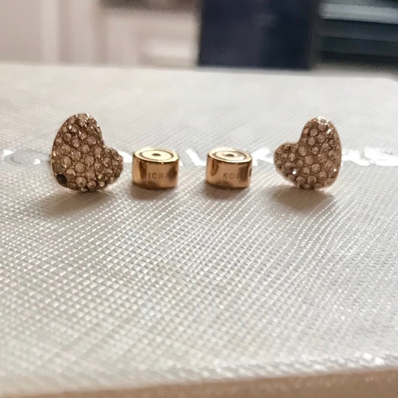 Michael Kors Crystal Studs - Picture 2 of 8